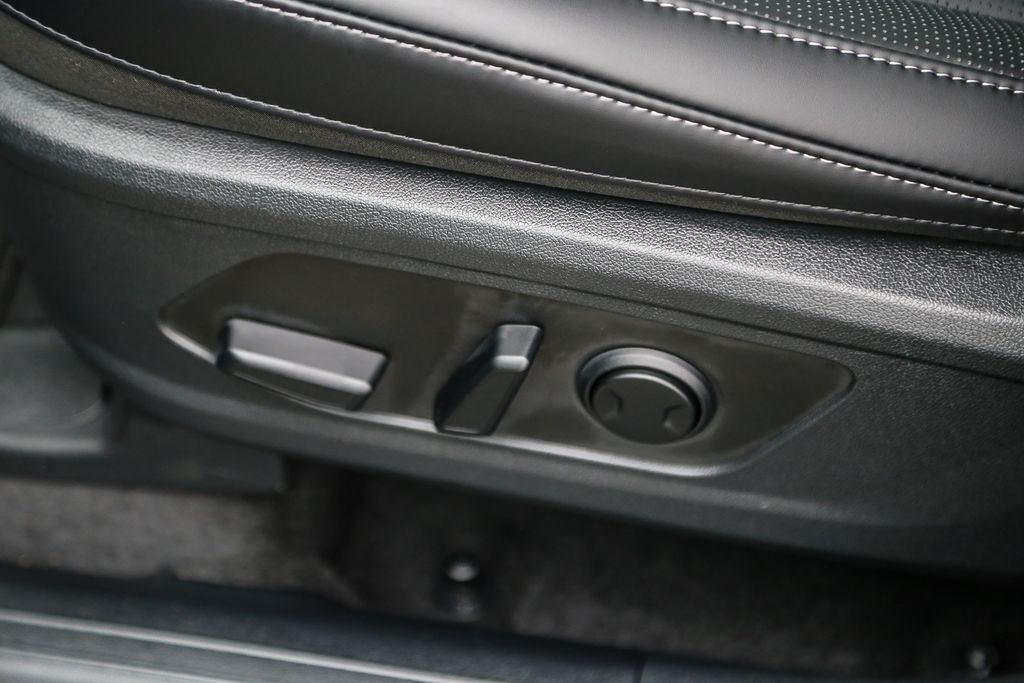 2026 Kia Sorento Plug-In Hybrid EX Renton WA 2026 Kia Sorento Plug-In Hybrid EX Renton WA