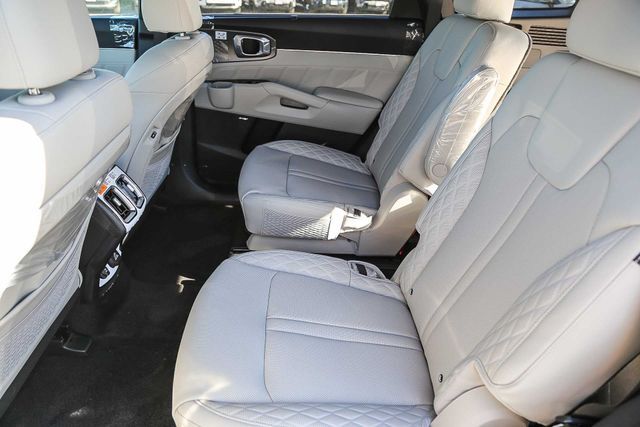2026 Kia Sorento Plug-in Hybrid X-Line SX Prestige AWD Glendale CA 2026 Kia Sorento Plug-in Hybrid X-Line SX Prestige AWD Glendale CA