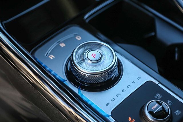 2026 Kia Sorento Plug-in Hybrid X-Line SX Prestige AWD Glendale CA 2026 Kia Sorento Plug-in Hybrid X-Line SX Prestige AWD Glendale CA