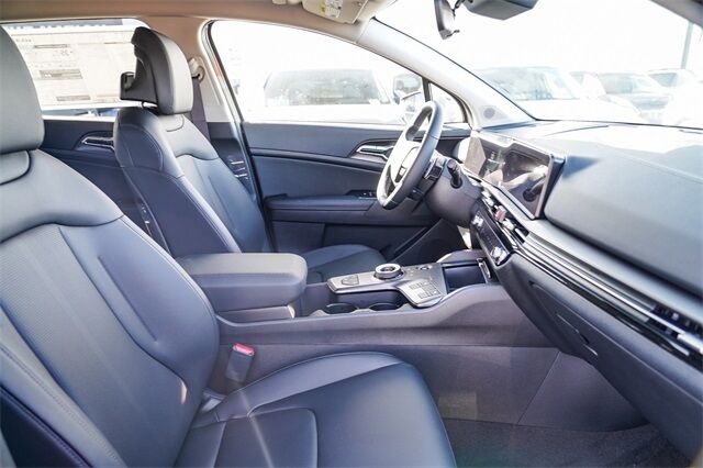 2026 Kia Sportage Hybrid EX Huntington Beach CA 2026 Kia Sportage Hybrid EX Huntington Beach CA