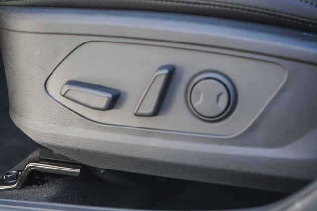 2026 Kia Sportage Hybrid EX Huntington Beach CA 2026 Kia Sportage Hybrid EX Huntington Beach CA