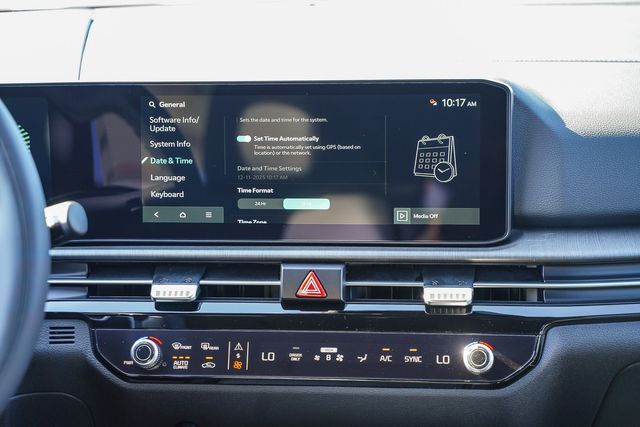 2026 Kia Sportage Plug-In Hybrid X-Line Moreno Valley CA 2026 Kia Sportage Plug-In Hybrid X-Line Moreno Valley CA