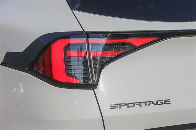 2026 Kia Sportage Plug-in Hybrid X-Line Prestige Glendale CA 2026 Kia Sportage Plug-in Hybrid X-Line Prestige Glendale CA