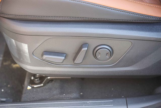 2026 Kia Sportage Plug-in Hybrid X-Line Prestige Glendale CA 2026 Kia Sportage Plug-in Hybrid X-Line Prestige Glendale CA