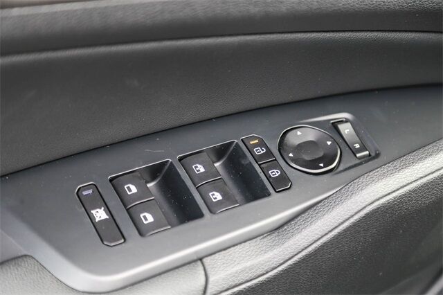 2026 Kia Sportage Plug-in Hybrid X-Line Glendale CA 2026 Kia Sportage Plug-in Hybrid X-Line Glendale CA