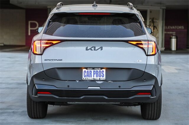 2026 Kia Sportage Plug-in Hybrid X-Line Glendale CA 2026 Kia Sportage Plug-in Hybrid X-Line Glendale CA