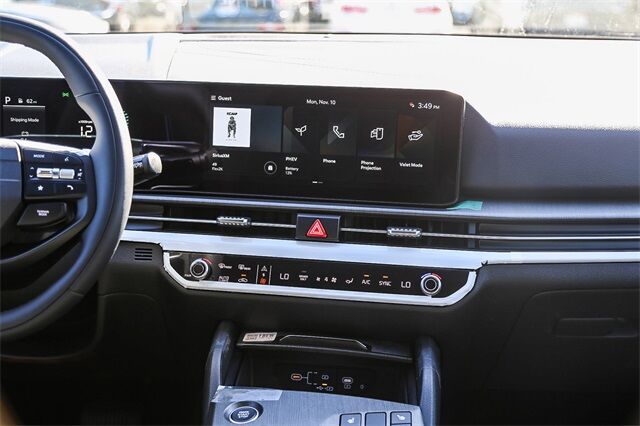 2026 Kia Sportage Plug-in Hybrid X-Line Glendale CA 2026 Kia Sportage Plug-in Hybrid X-Line Glendale CA