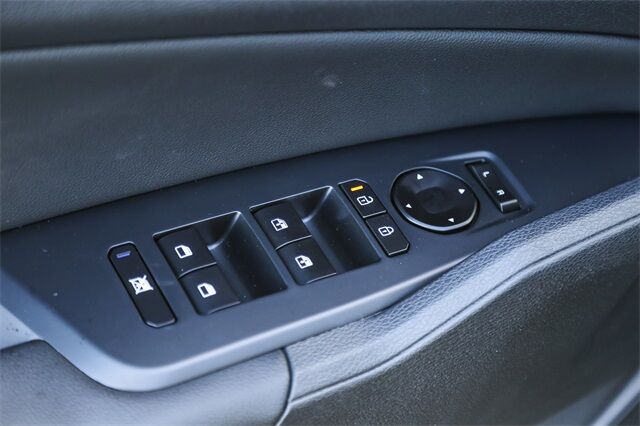 2026 Kia Sportage Plug-in Hybrid X-Line Huntington Beach CA 2026 Kia Sportage Plug-in Hybrid X-Line Huntington Beach CA