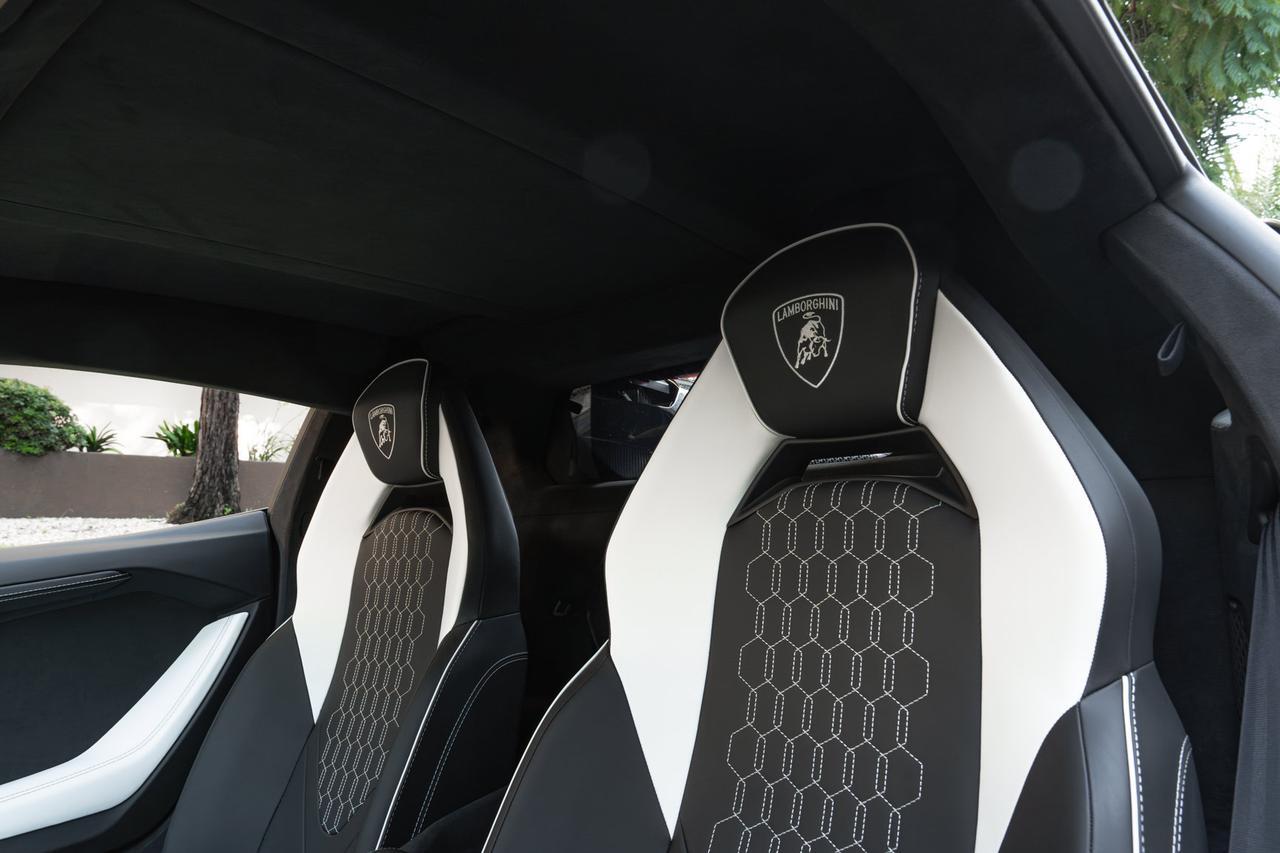 2026 Lamborghini Revuelto Lawrence KS