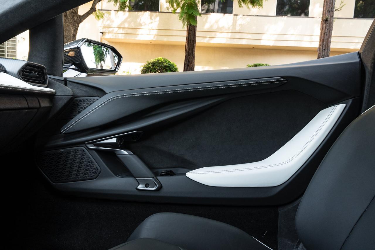 2026 Lamborghini Revuelto Lawrence KS