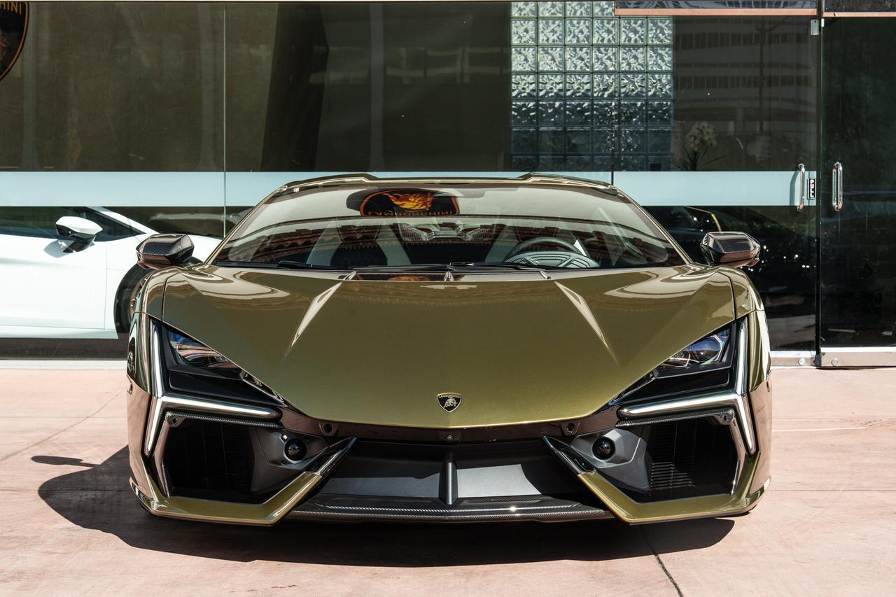 2026 Lamborghini Revuelto Lawrence KS