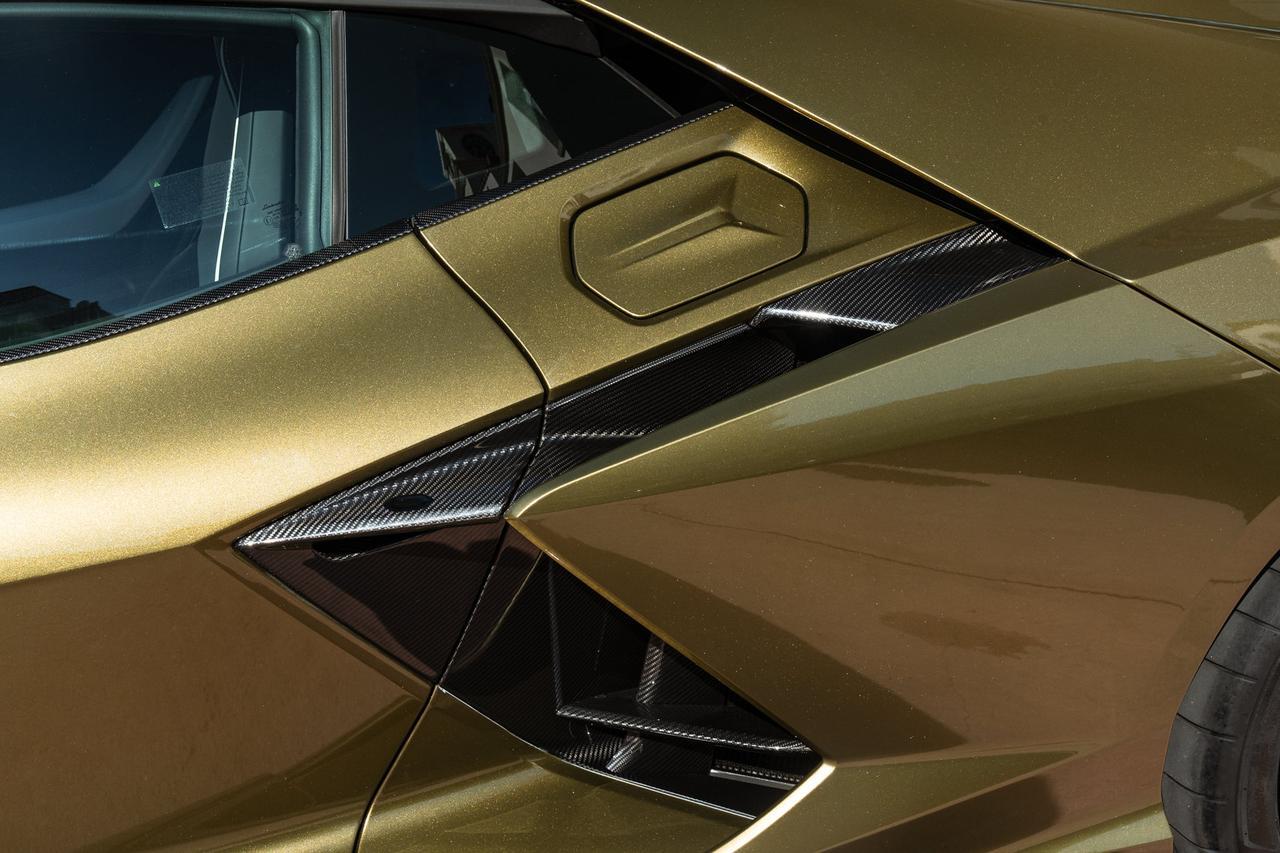 2026 Lamborghini Revuelto Lawrence KS