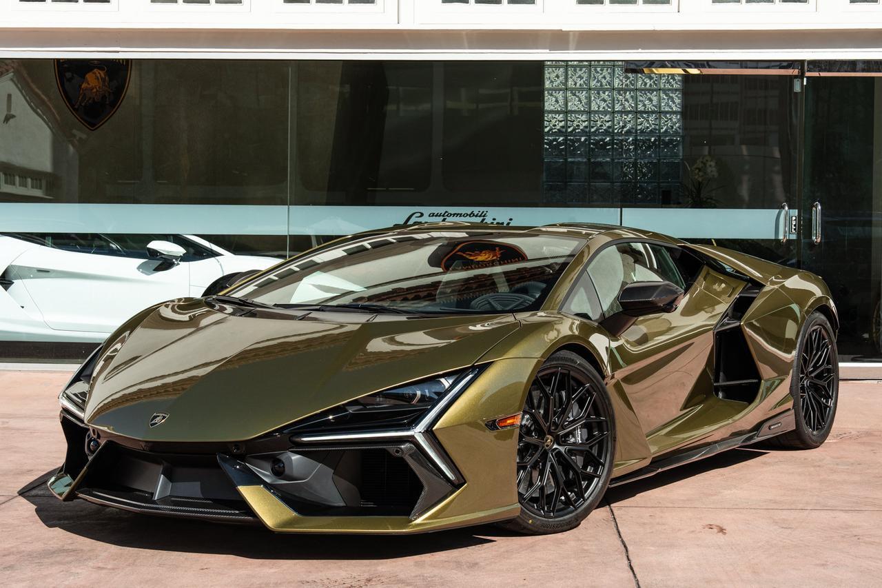 2026 Lamborghini Revuelto Lawrence KS