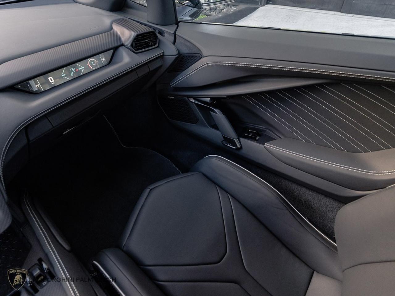 2026 Lamborghini Revuelto West Palm Beach FL