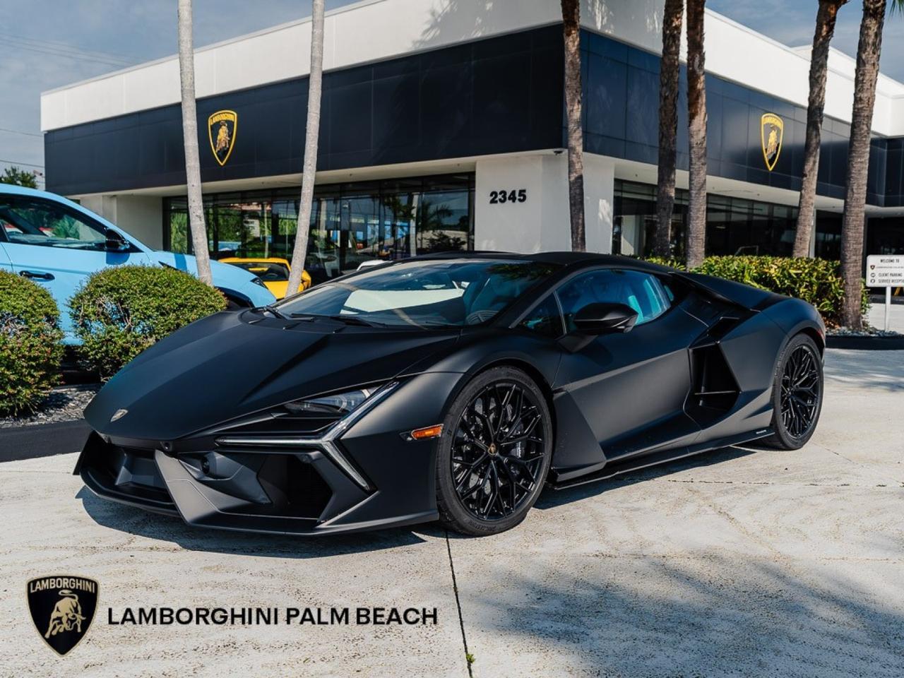 2026 Lamborghini Revuelto