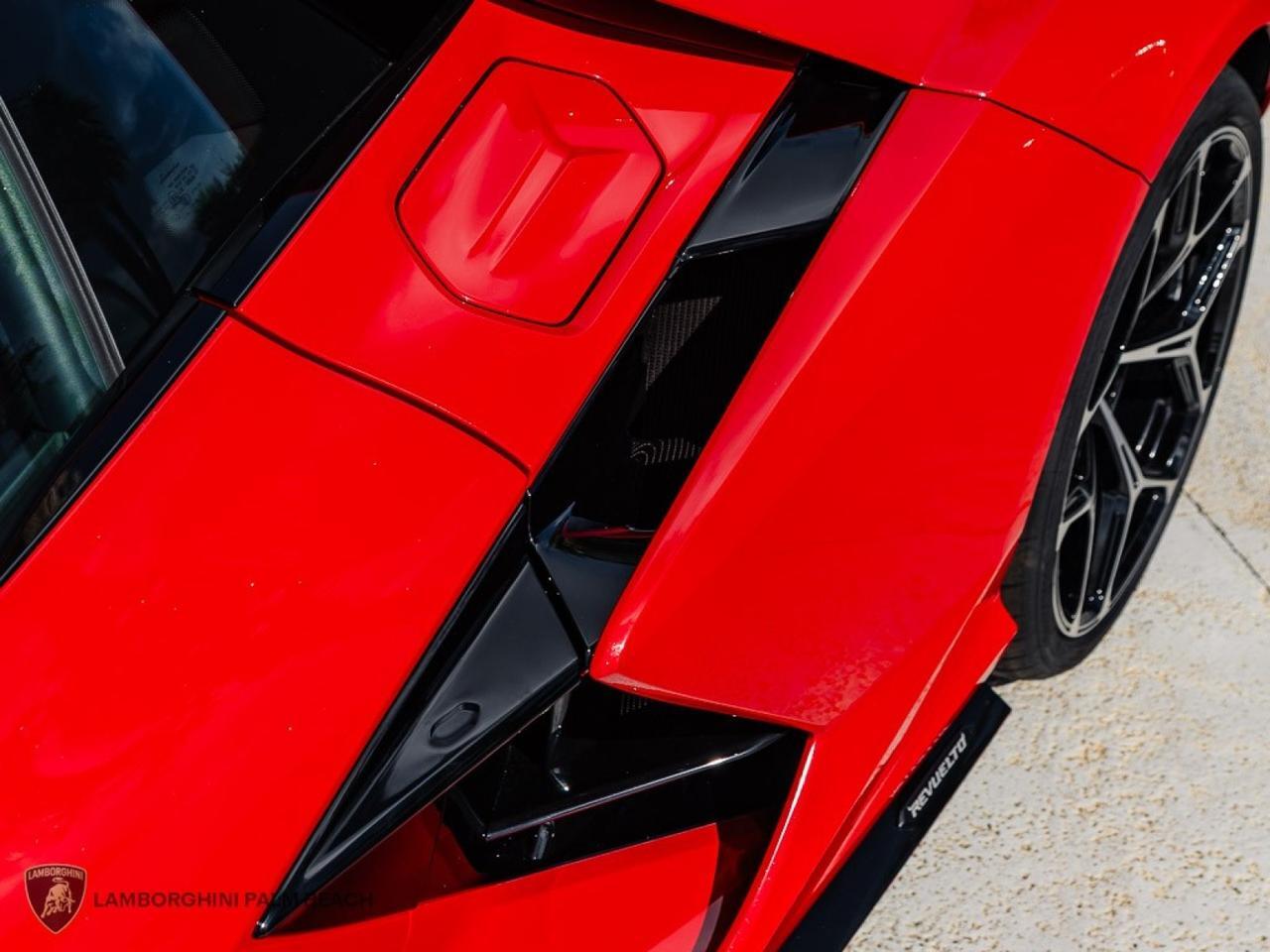 2026 Lamborghini Revuelto West Palm Beach FL