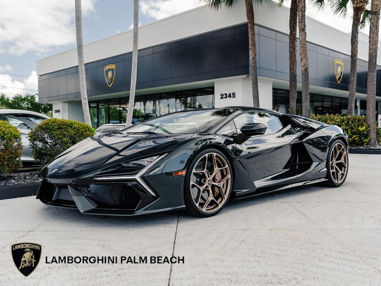 2026 Lamborghini Revuelto