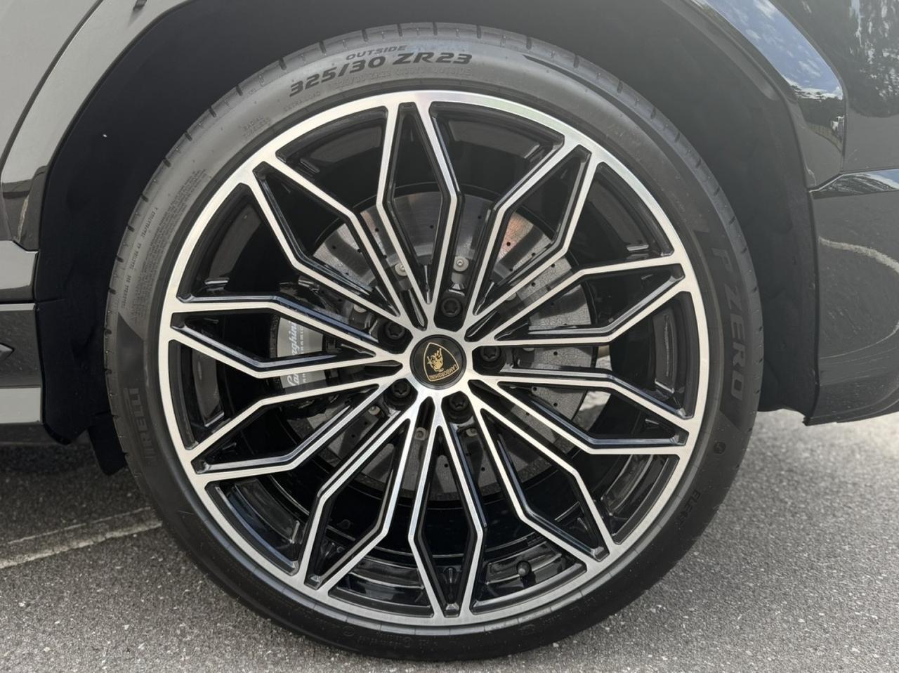 2026 Lamborghini URUS SE Charlotte NC 2026 Lamborghini URUS SE Charlotte NC