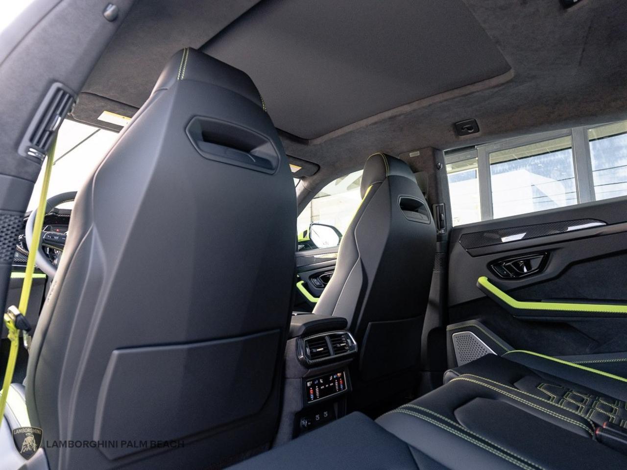 2026 Lamborghini URUS SE West Palm Beach FL