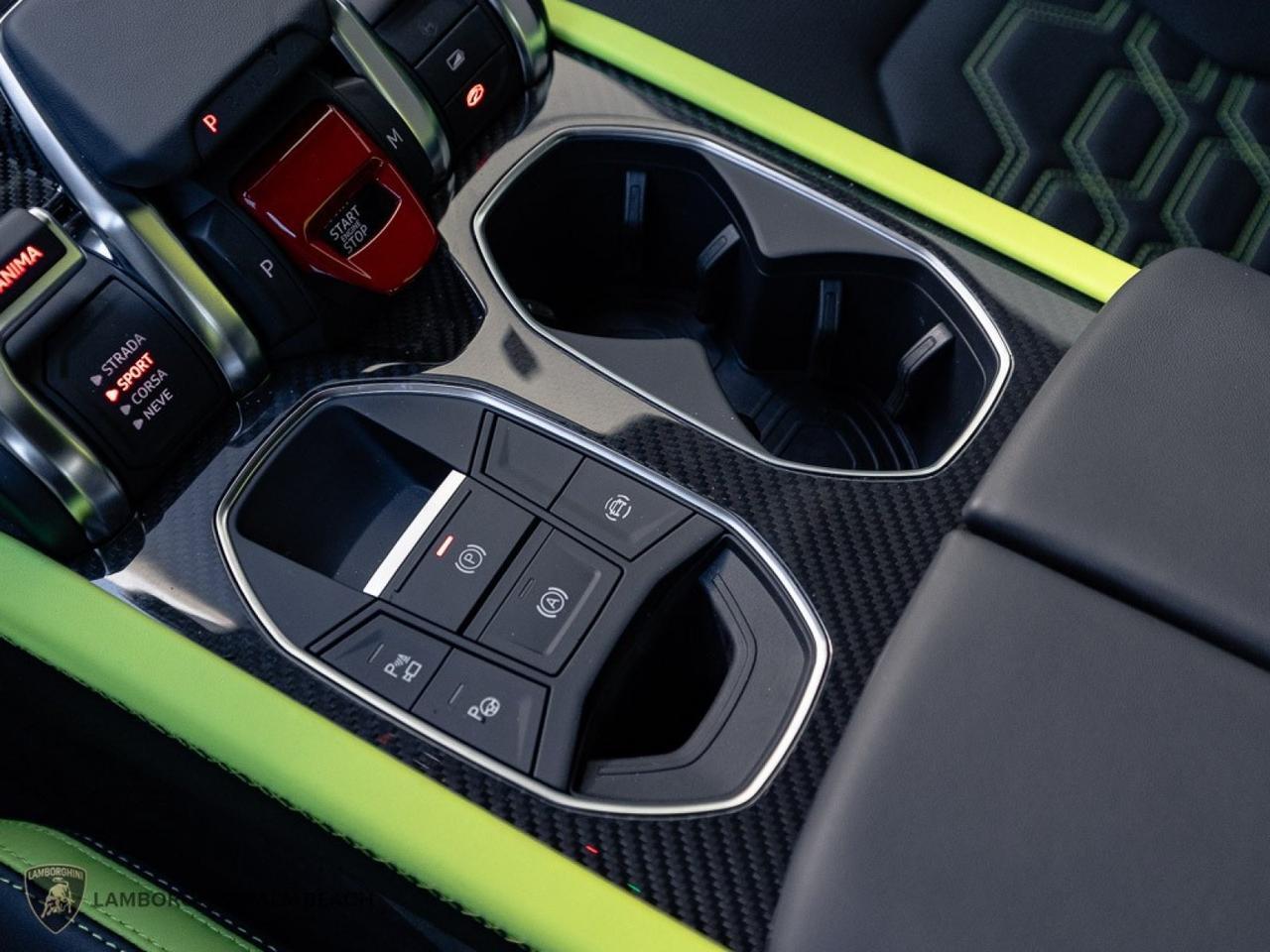 2026 Lamborghini URUS SE West Palm Beach FL