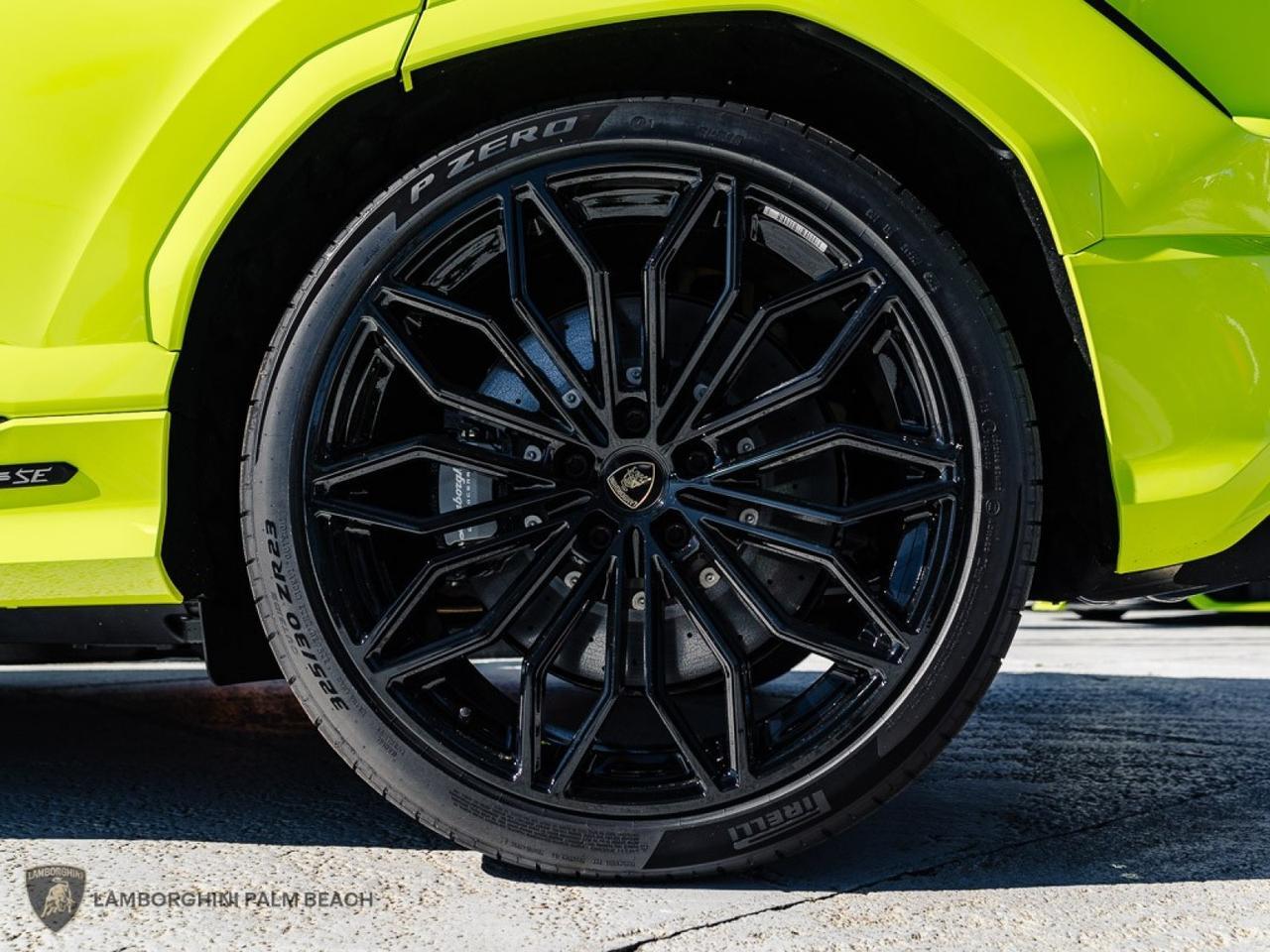 2026 Lamborghini URUS SE West Palm Beach FL