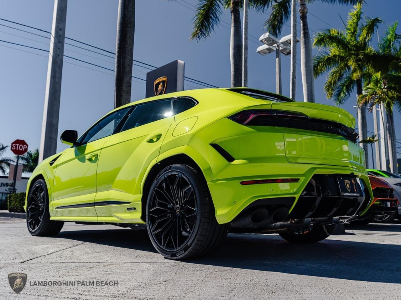 2026 Lamborghini URUS SE West Palm Beach FL