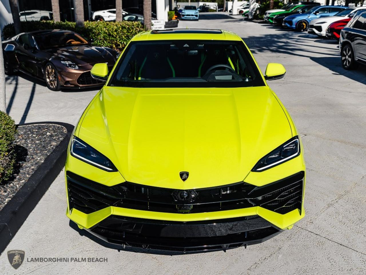 2026 Lamborghini URUS SE West Palm Beach FL
