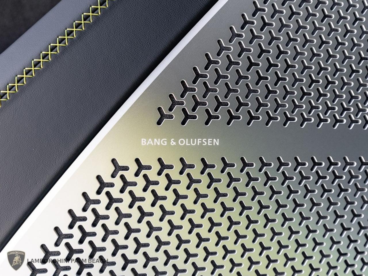 2026 Lamborghini URUS SE West Palm Beach FL