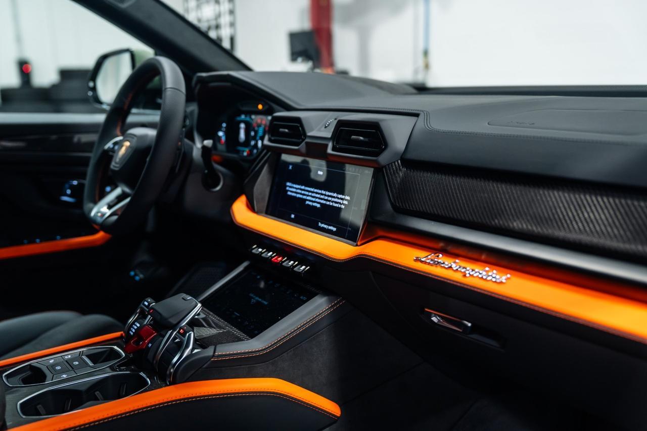 2026 Lamborghini Urus SE Brentwood TN 2026 Lamborghini Urus SE Brentwood TN