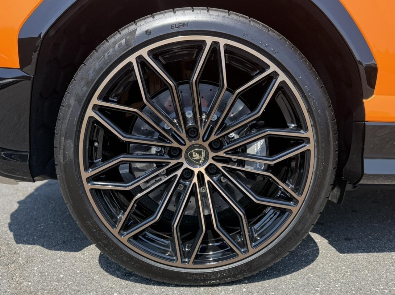 2026 Lamborghini Urus SE Charlotte NC 2026 Lamborghini Urus SE Charlotte NC