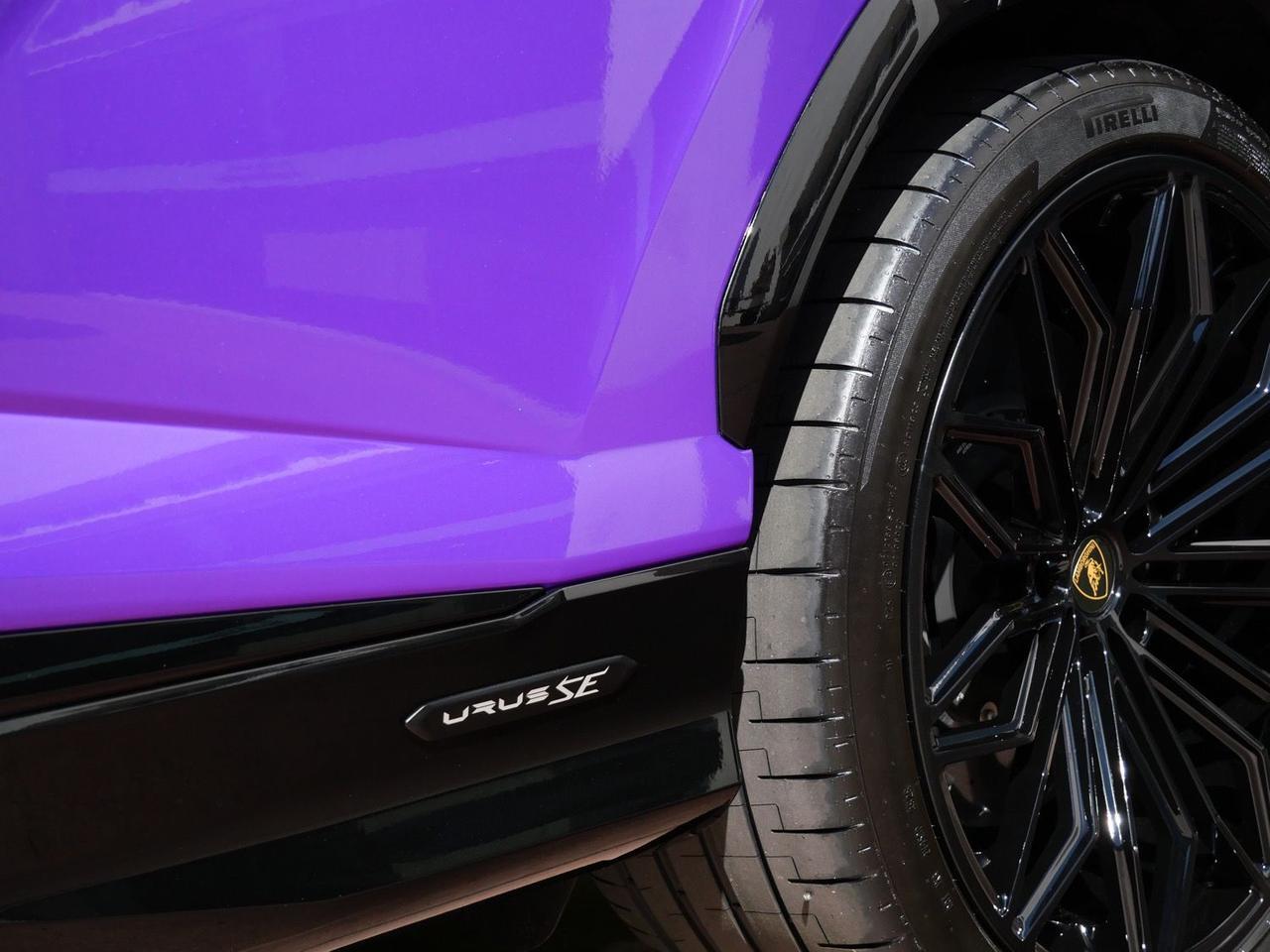 2026 Lamborghini Urus SE Lawrence KS