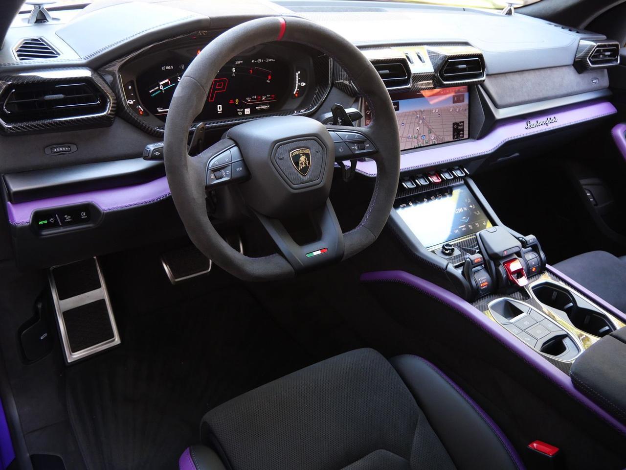 2026 Lamborghini Urus SE Lawrence KS