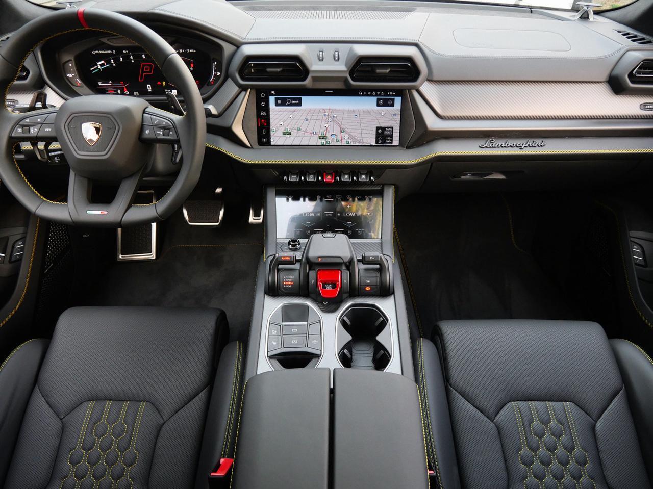 2026 Lamborghini Urus SE Lawrence KS