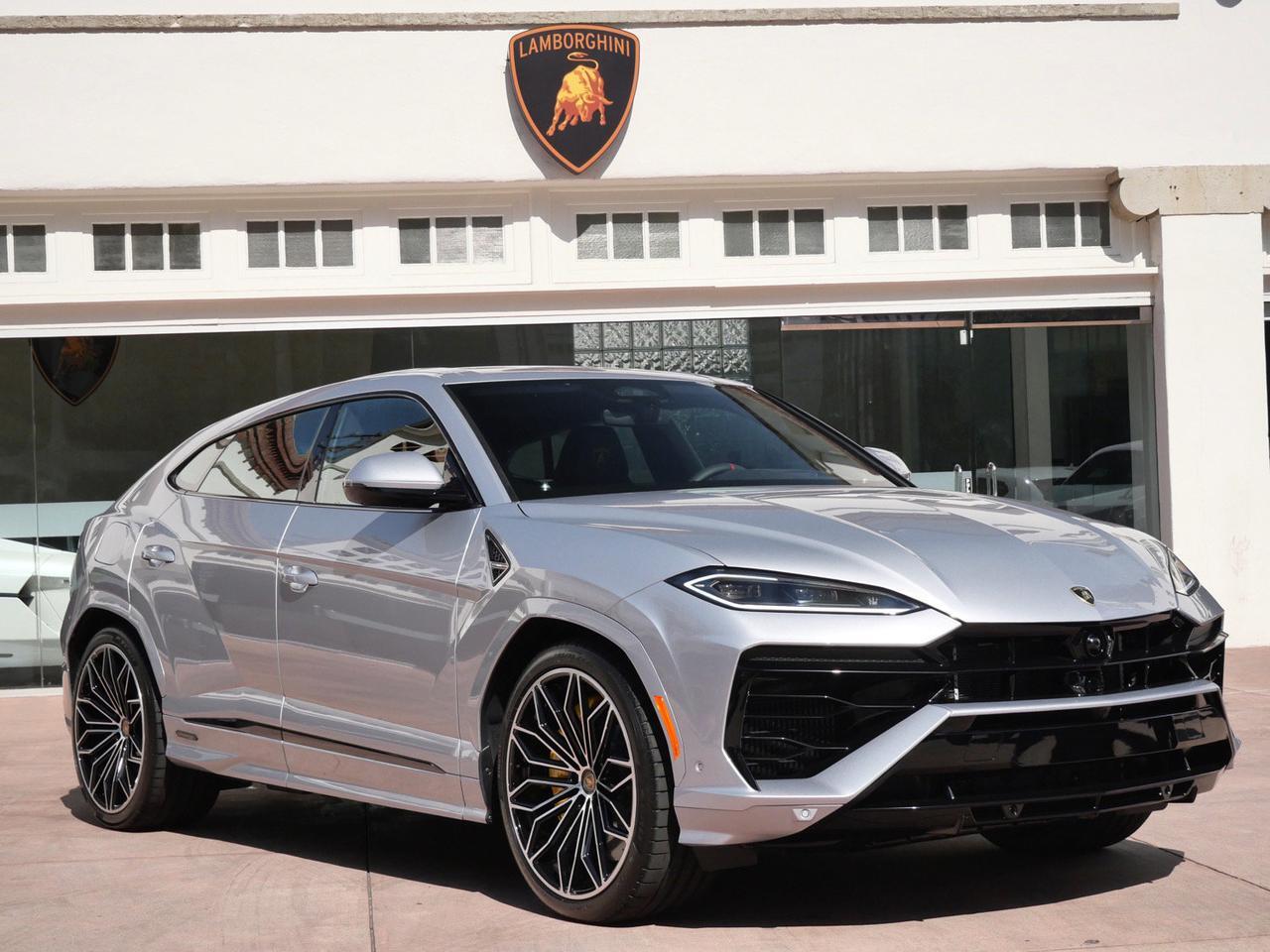 2026 Lamborghini Urus