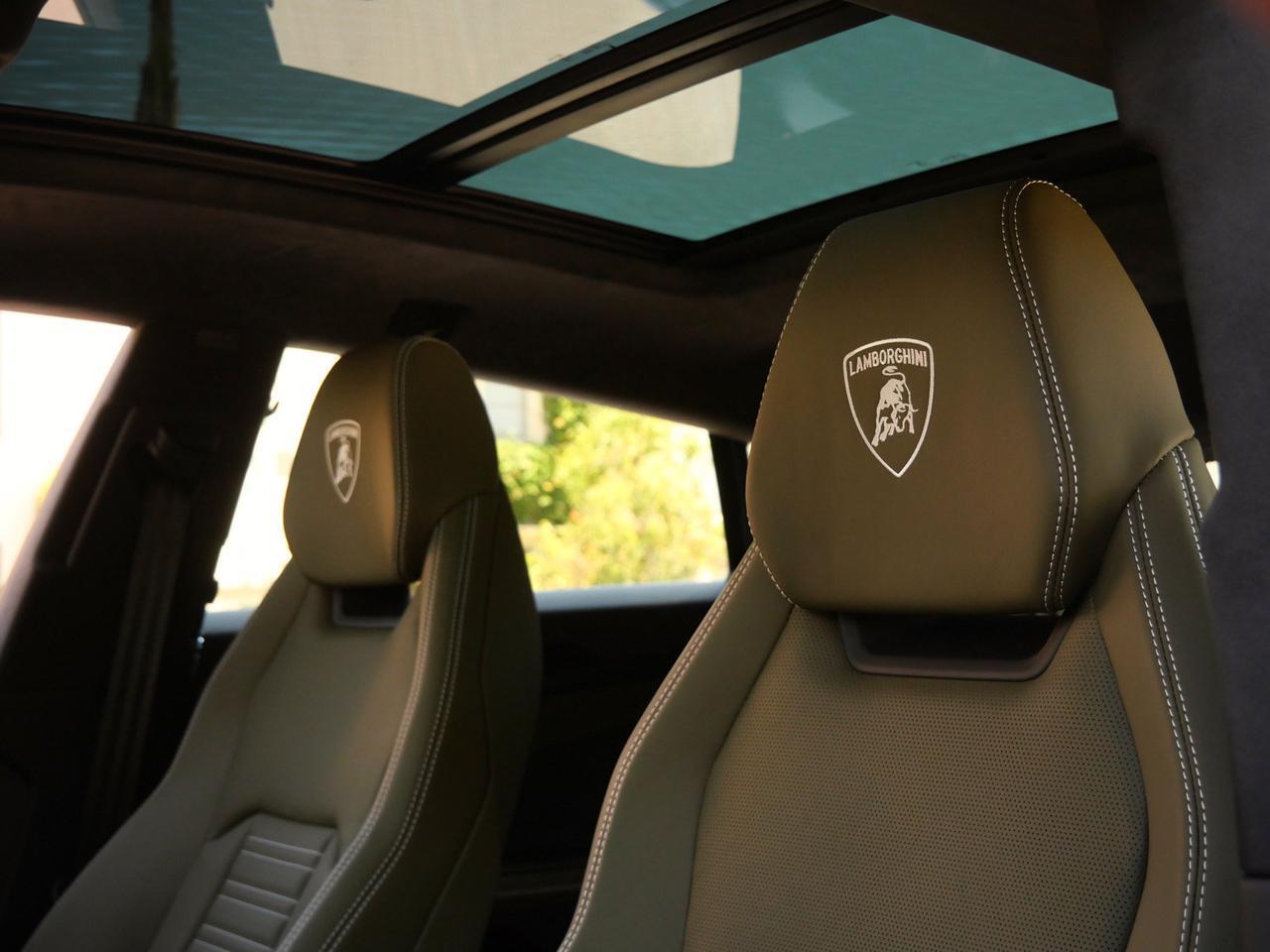 2026 Lamborghini Urus SE Lawrence KS
