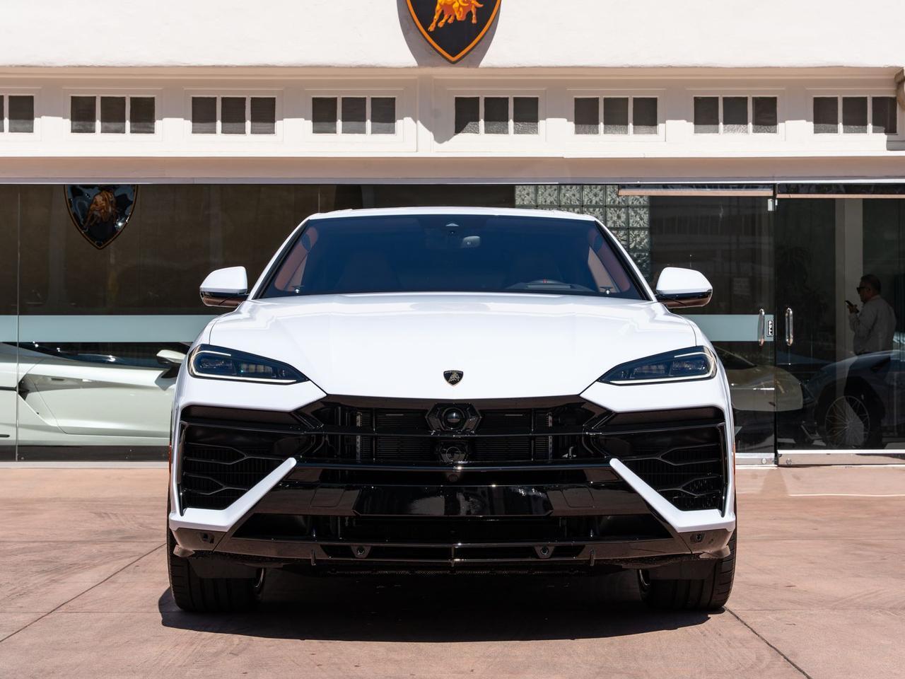 2026 Lamborghini Urus SE SE Lawrence KS