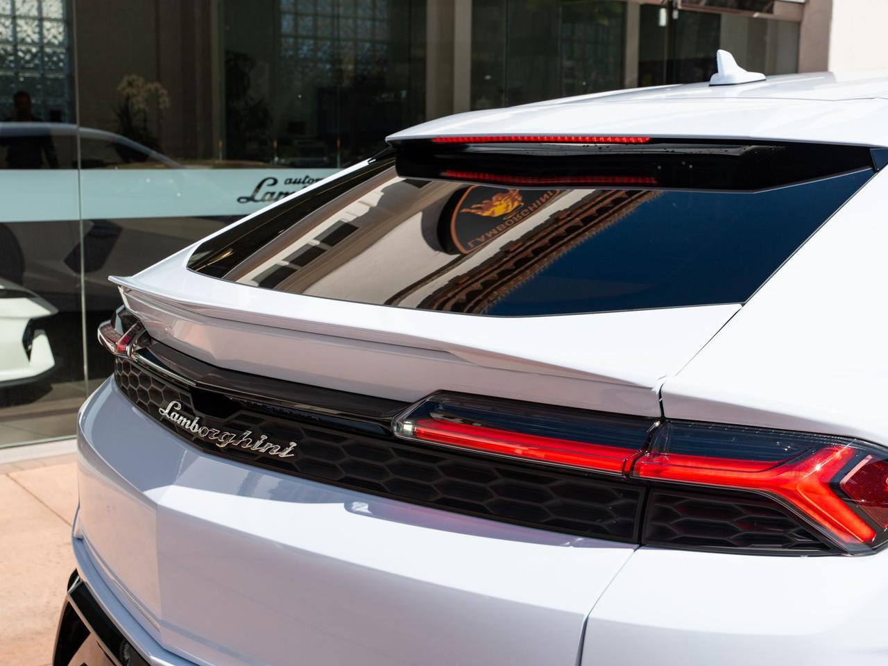 2026 Lamborghini Urus SE SE Lawrence KS