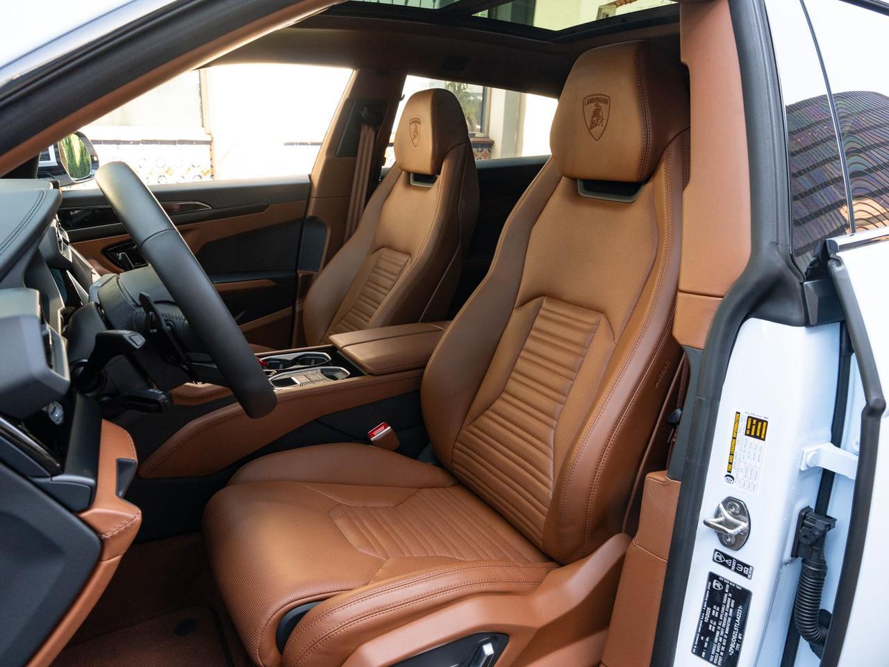 2026 Lamborghini Urus SE SE Lawrence KS