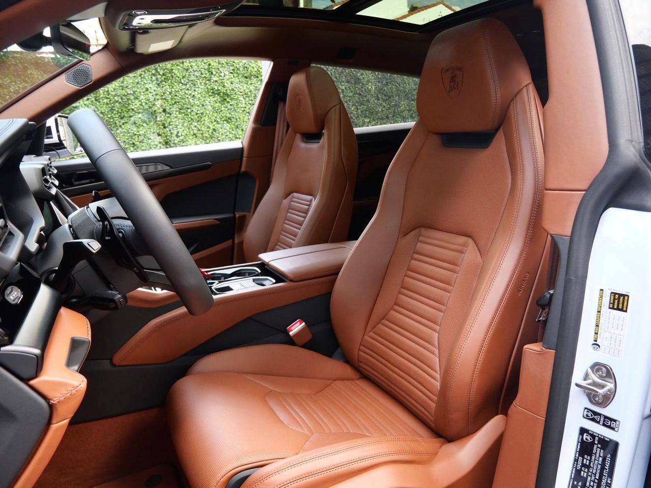 2026 Lamborghini Urus SE SE Lawrence KS