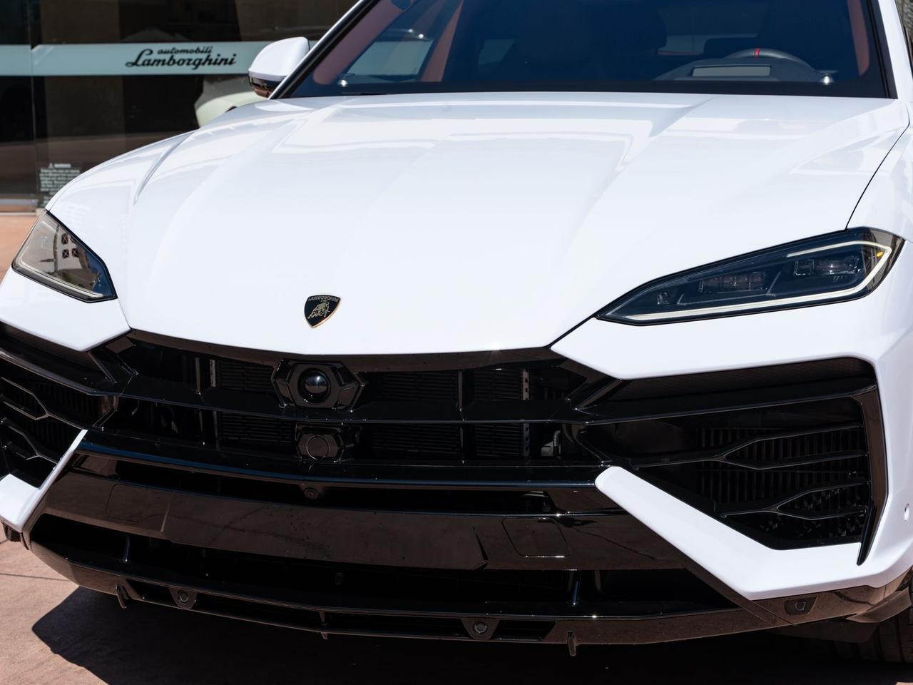 2026 Lamborghini Urus SE SE Lawrence KS