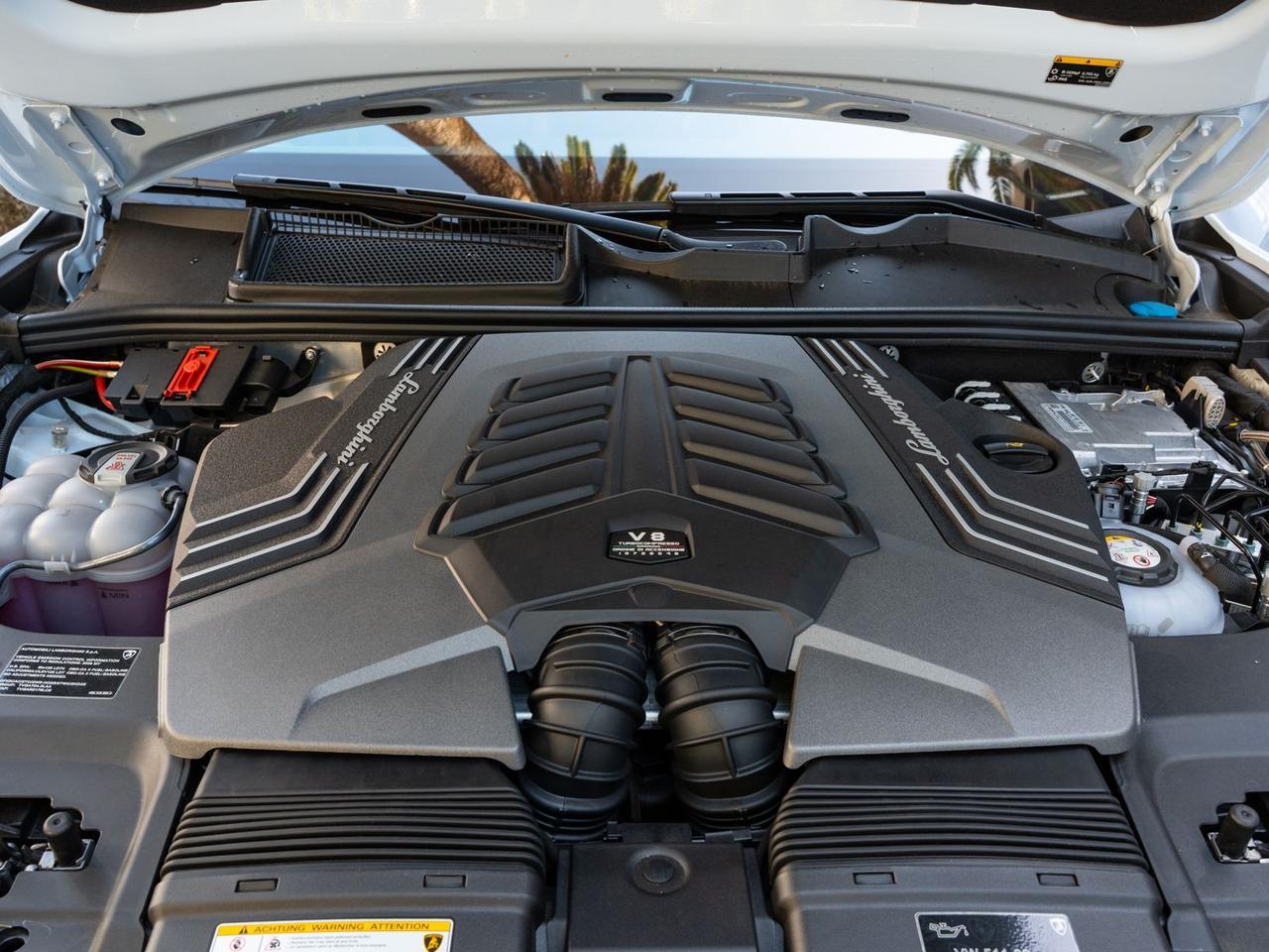 2026 Lamborghini Urus SE SE Lawrence KS