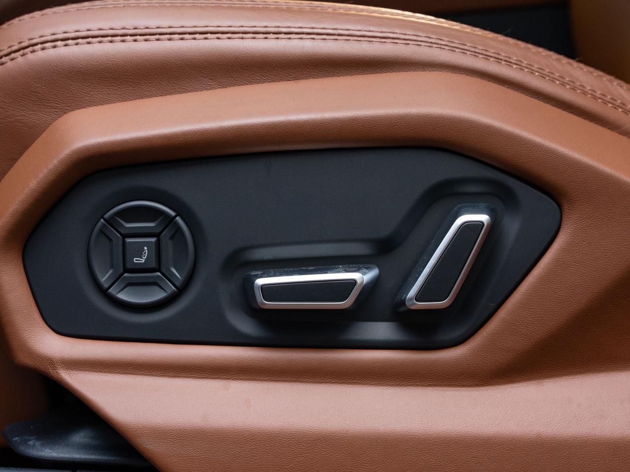 2026 Lamborghini Urus SE SE Lawrence KS