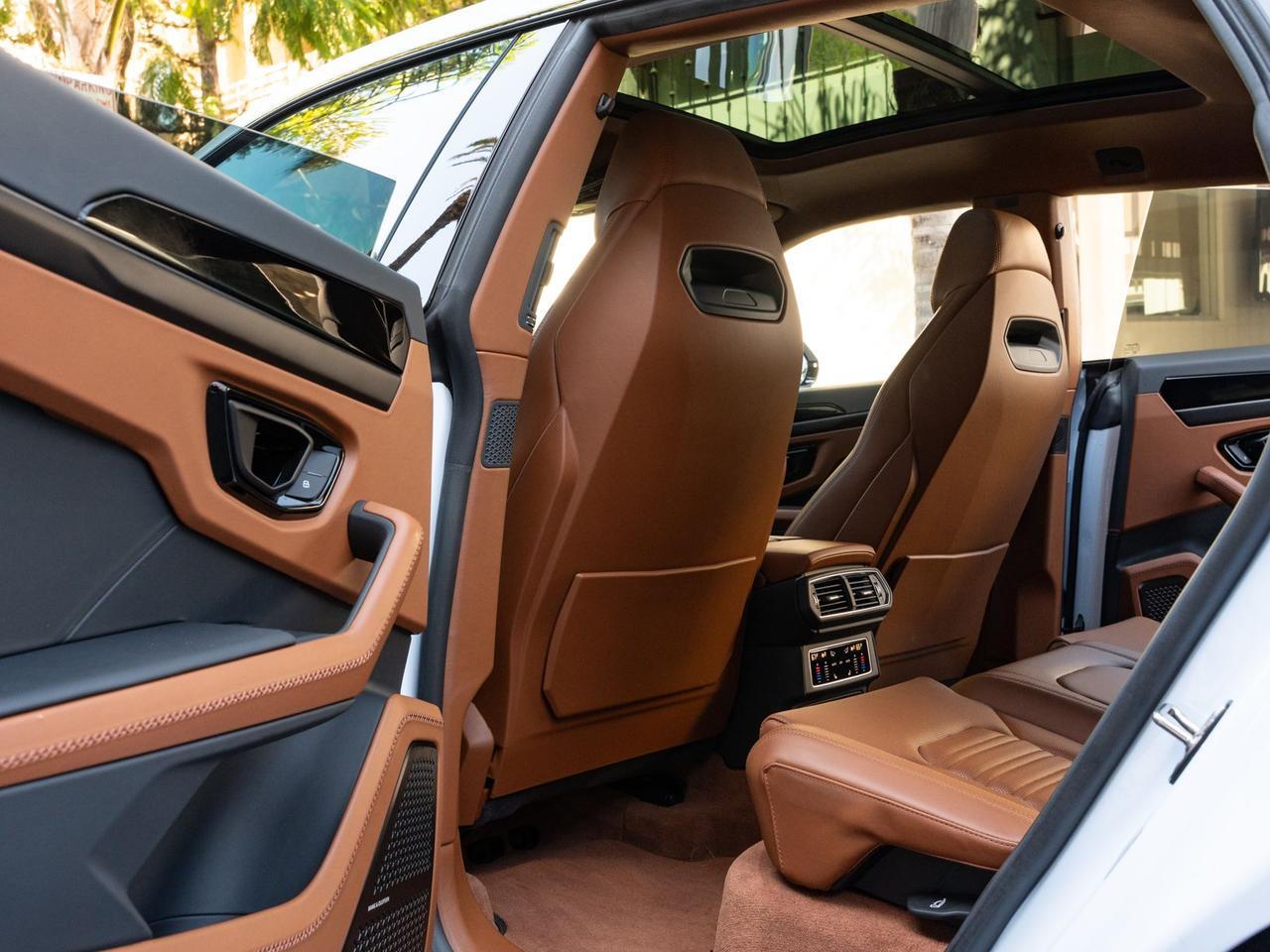 2026 Lamborghini Urus SE SE Lawrence KS