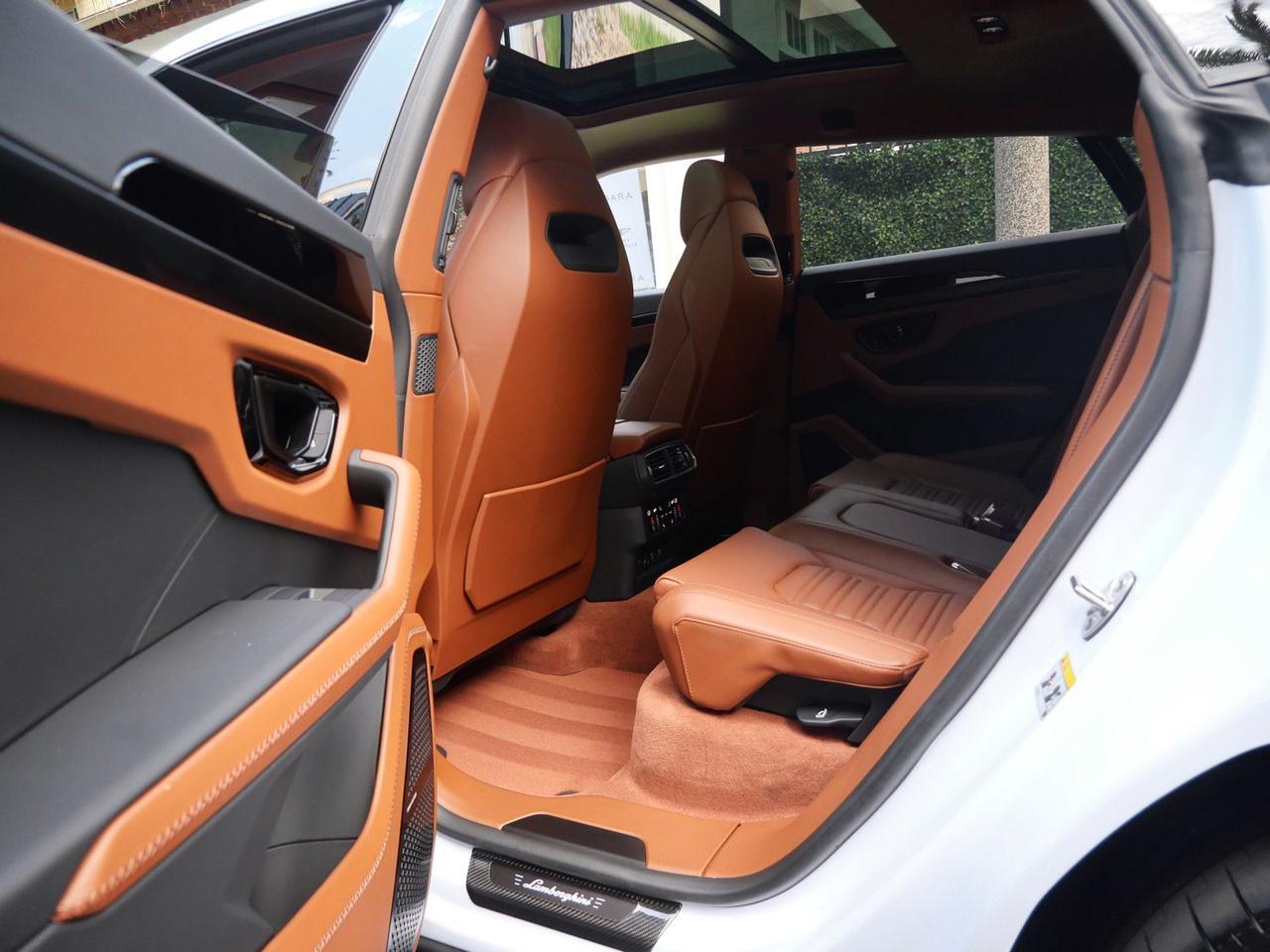 2026 Lamborghini Urus SE SE Lawrence KS