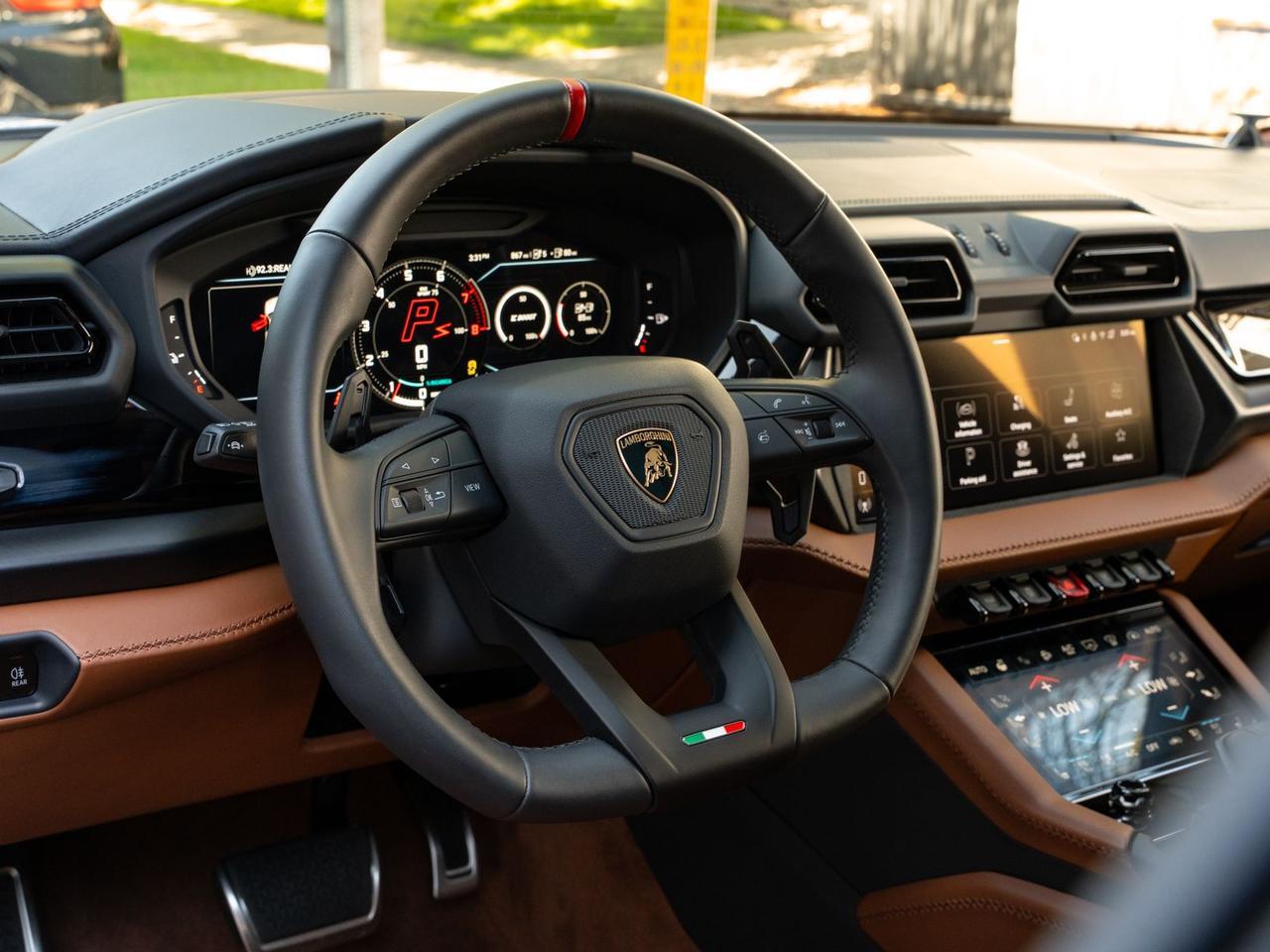 2026 Lamborghini Urus SE SE Lawrence KS