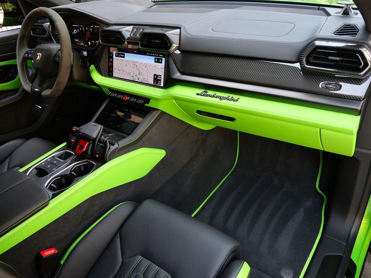 2026 Lamborghini Urus SE SE Lawrence KS