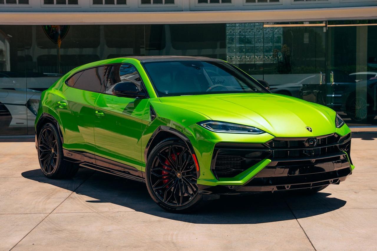 2026 Lamborghini Urus SE