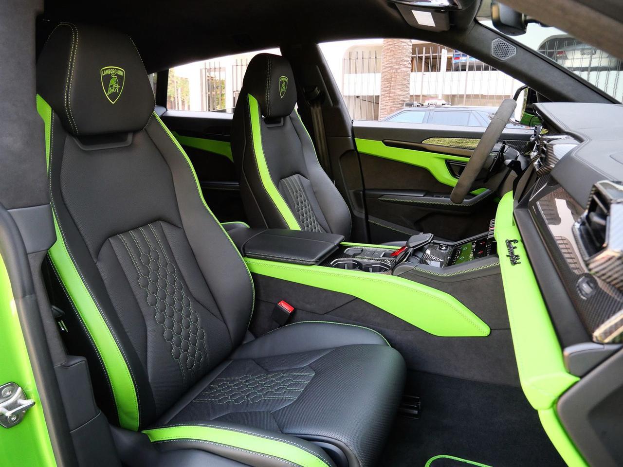 2026 Lamborghini Urus SE SE Lawrence KS