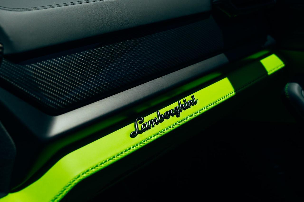 2026 Lamborghini Urus SE SE Lawrence KS