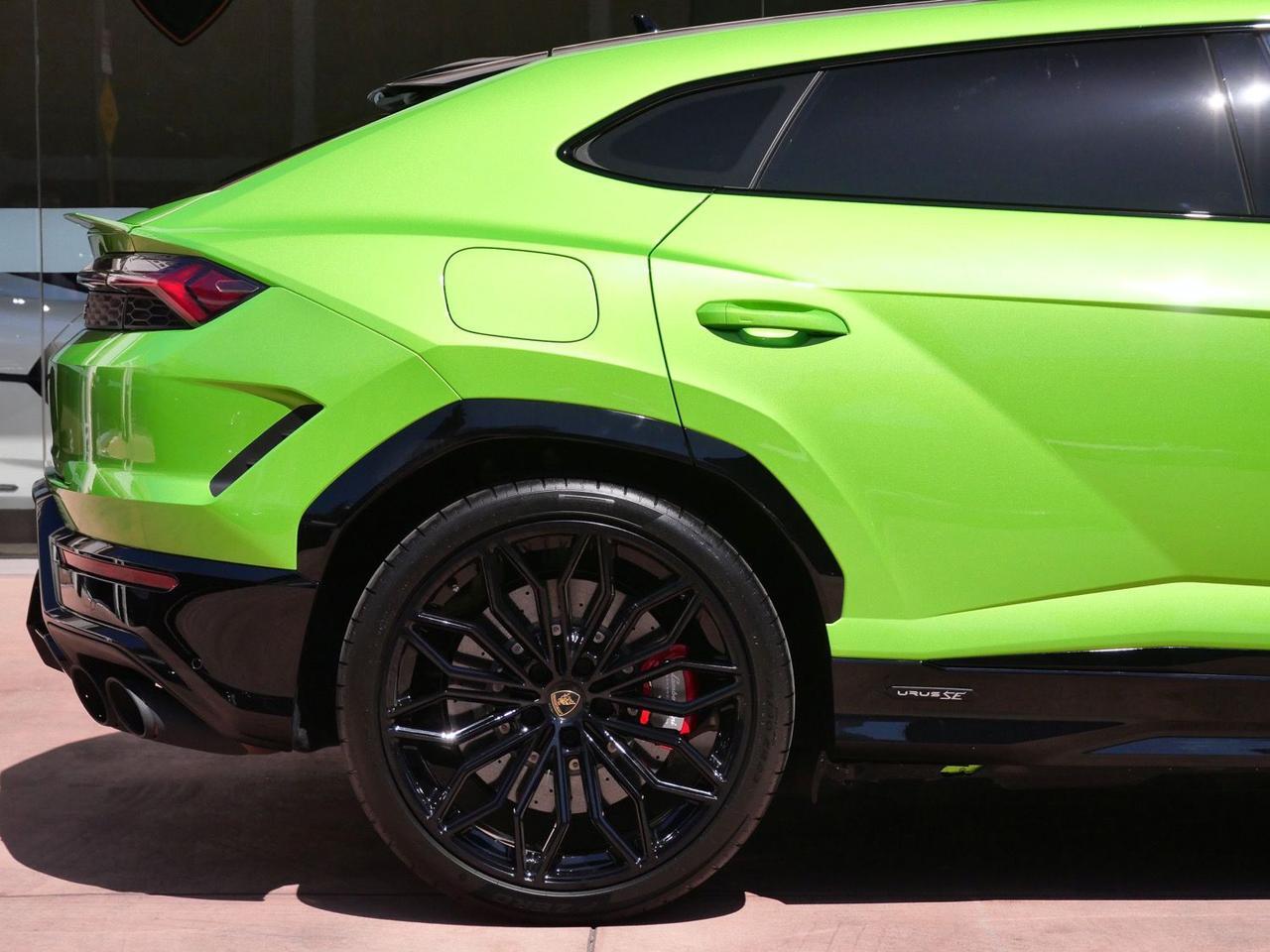 2026 Lamborghini Urus SE SE Lawrence KS